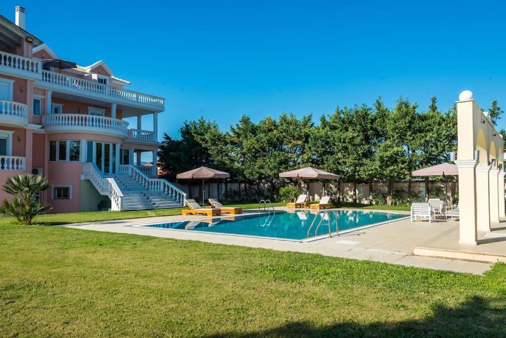 Casa Di Voz Shared Villa Studios With Free Gym Services By "Elite" Gaitani Exterior photo