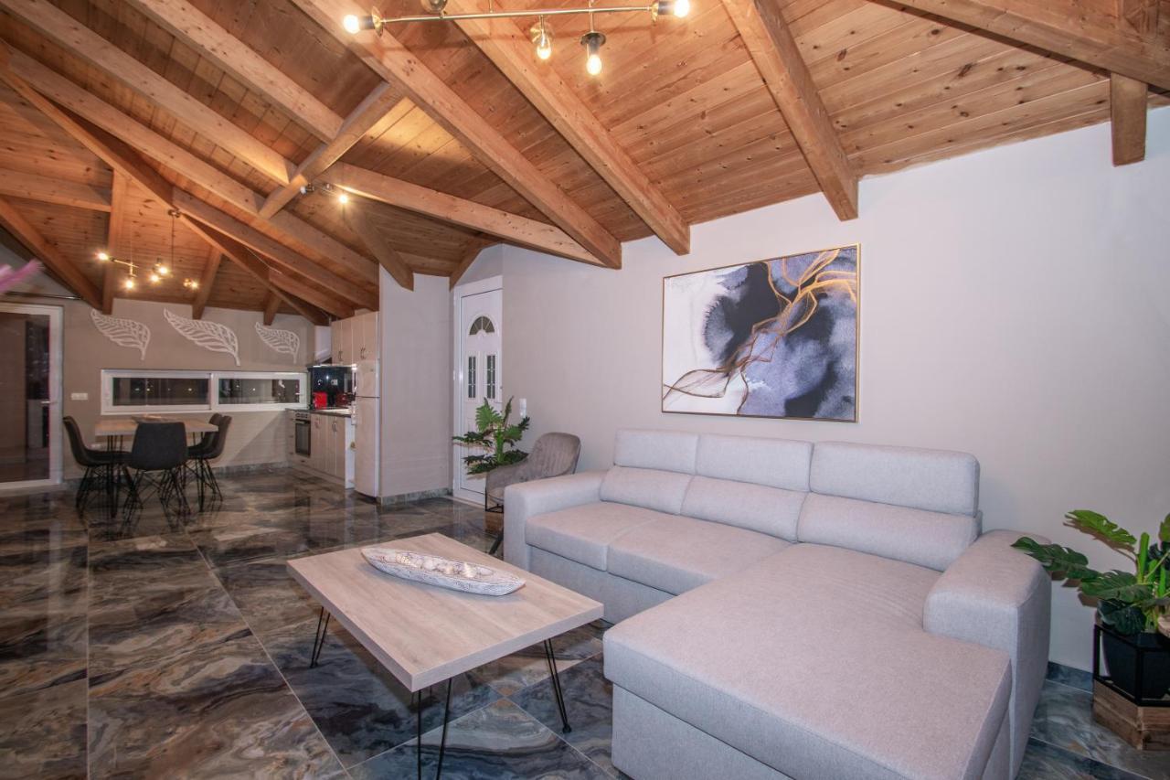 Casa Di Voz Shared Villa Studios With Free Gym Services By "Elite" Gaitani Exterior photo